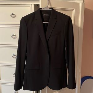 NWT Theory Size 0 Classic Blazer